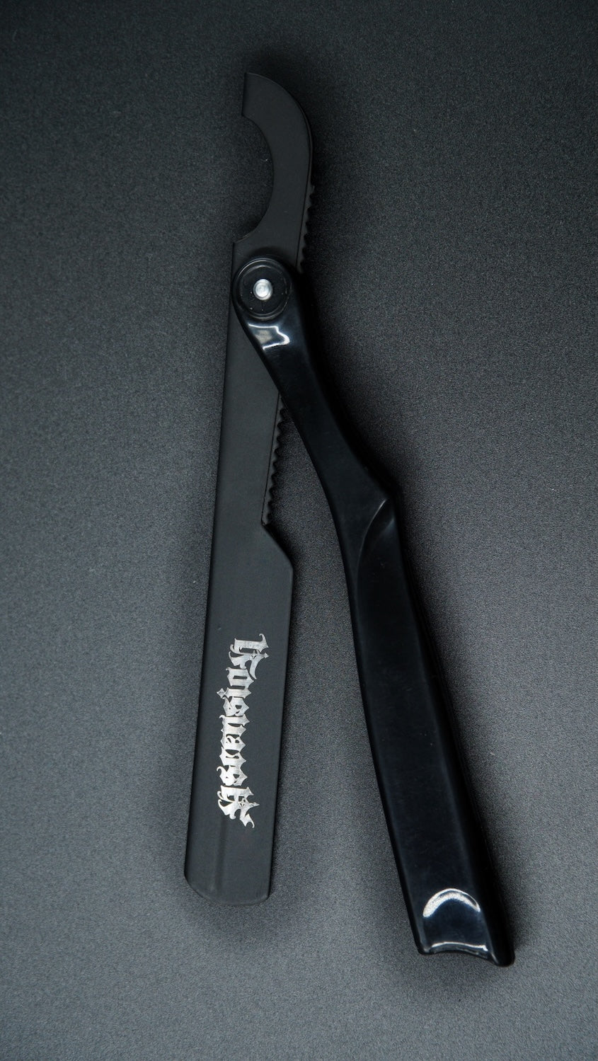 Ascension Turkish Straight Razor – Black on Black