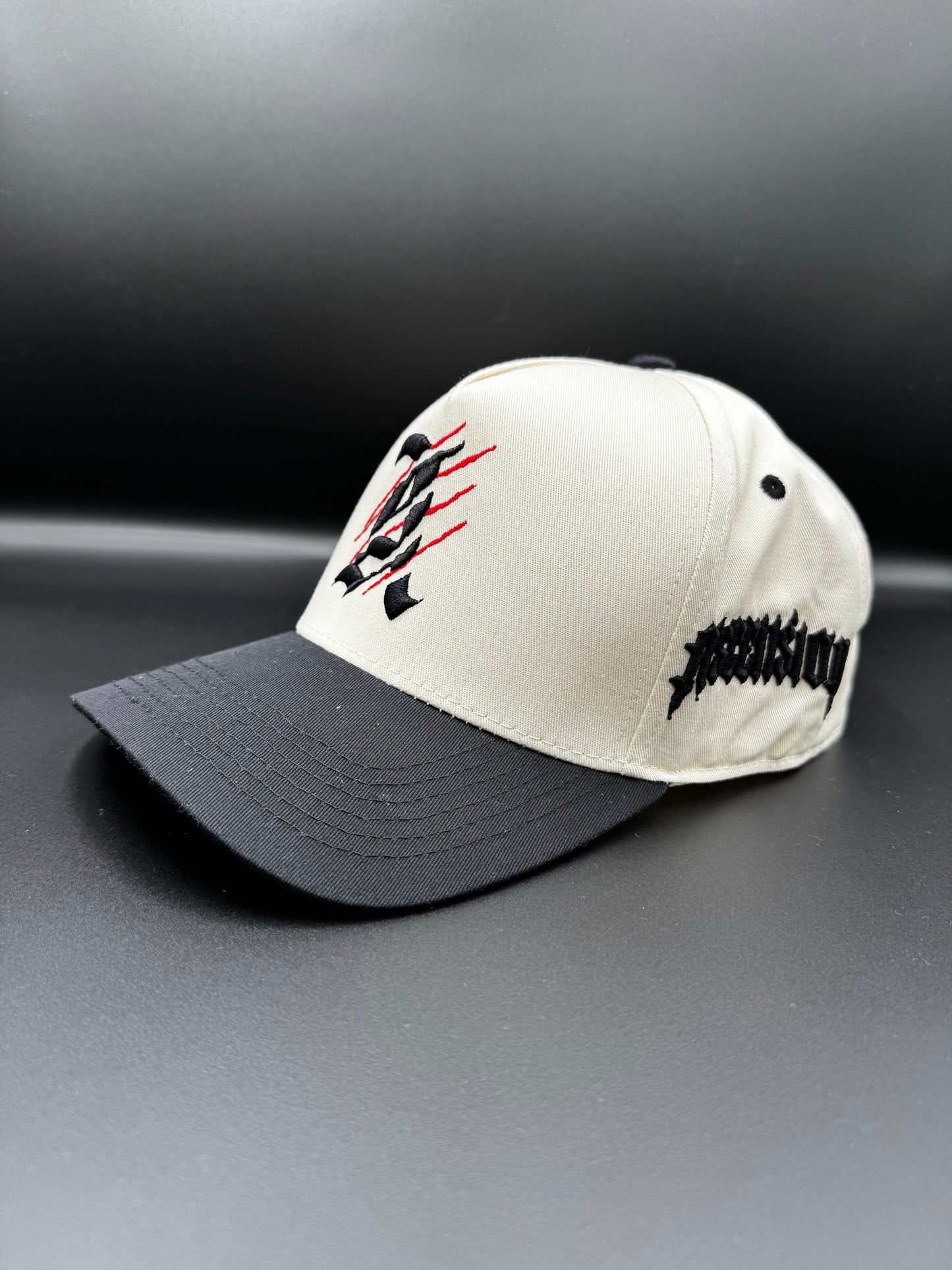 Ascension 555 Snapback – Cream & Black