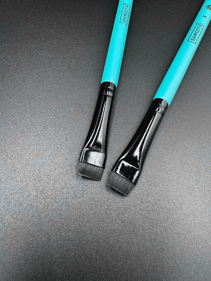 Shmooth Co x Nicole Renae – Enhancement Brush Set (includes 2 brushes)